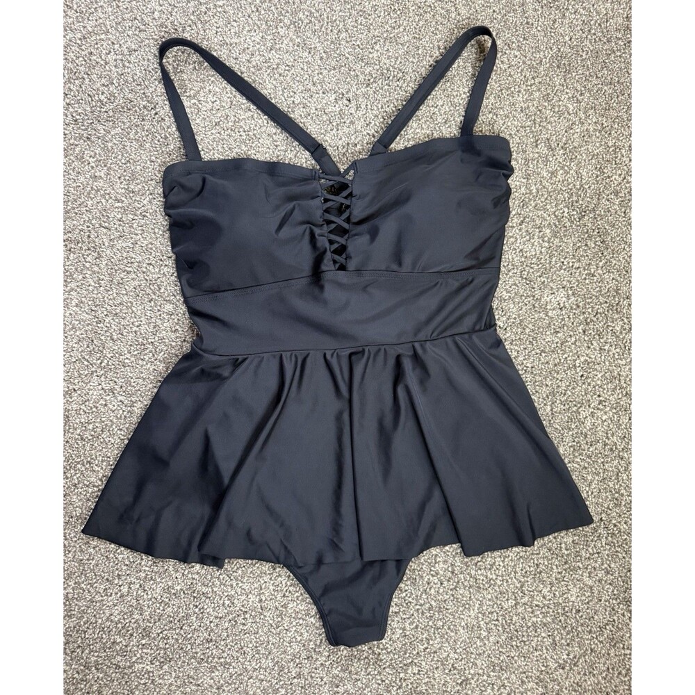 Torrid Swimsuit Dress Women’s Size 3 Black Solid Peplum Plus Size